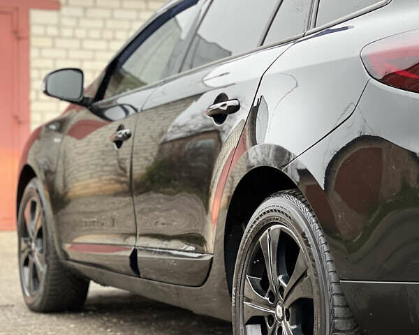 Черный Рено Меган, объемом двигателя 1.46 л и пробегом 280 тыс. км за 7300 $, фото 1 на Automoto.ua
