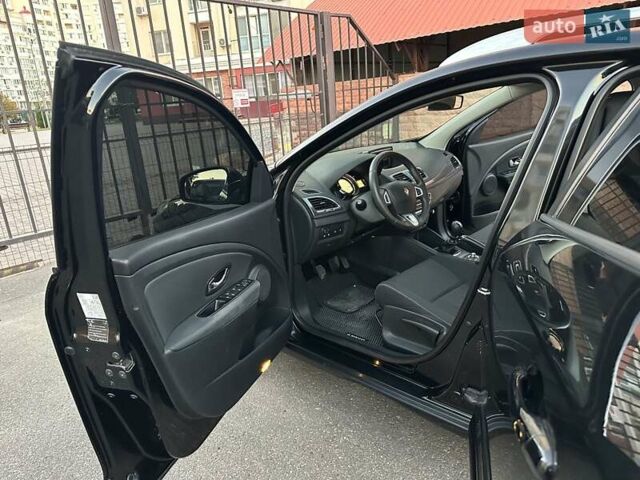 Рено Меган 2012 в Николаеве на Automoto.ua Черный Рено Меган, объемом двигателя 1.5 л и пробегом 275 тыс. км за 7700 $, фото 26 на Automoto.ua