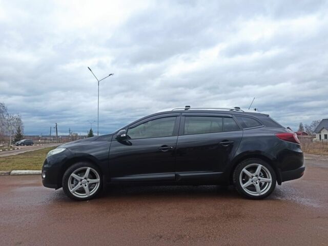 Рено Меган 2012 в Чугуеве на Automoto.ua Черный Рено Меган, объемом двигателя 0 л и пробегом 248 тыс. км за 7400 $, фото 1 на Automoto.ua