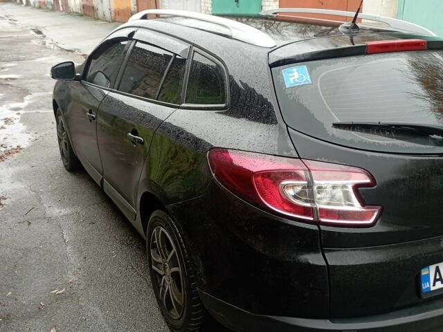 Черный Рено Меган, объемом двигателя 1.5 л и пробегом 260 тыс. км за 7711 $, фото 13 на Automoto.ua