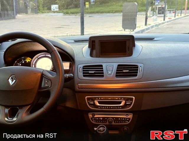 Черный Рено Меган, объемом двигателя 1.9 л и пробегом 332 тыс. км за 7999 $, фото 8 на Automoto.ua