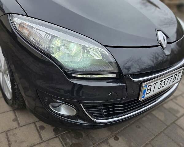 Черный Рено Меган, объемом двигателя 1.5 л и пробегом 197 тыс. км за 8000 $, фото 1 на Automoto.ua