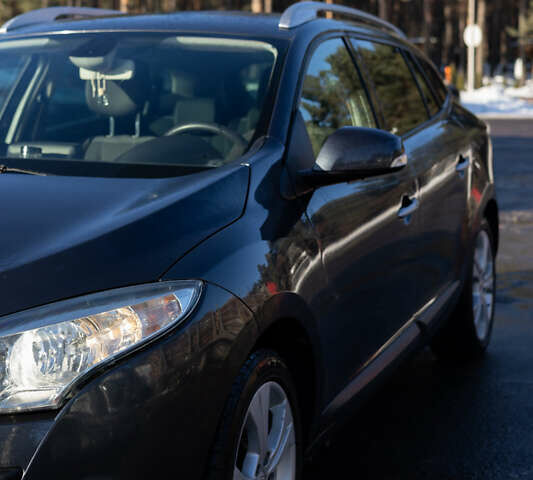 Черный Рено Меган, объемом двигателя 1.87 л и пробегом 290 тыс. км за 8000 $, фото 32 на Automoto.ua