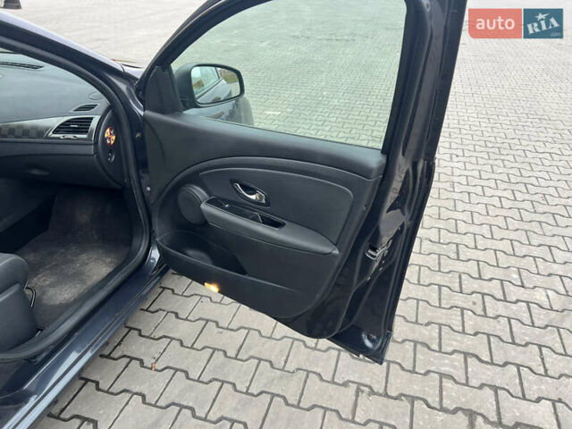 Черный Рено Меган, объемом двигателя 1.5 л и пробегом 233 тыс. км за 8200 $, фото 25 на Automoto.ua