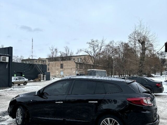 Черный Рено Меган, объемом двигателя 1.5 л и пробегом 234 тыс. км за 8999 $, фото 4 на Automoto.ua