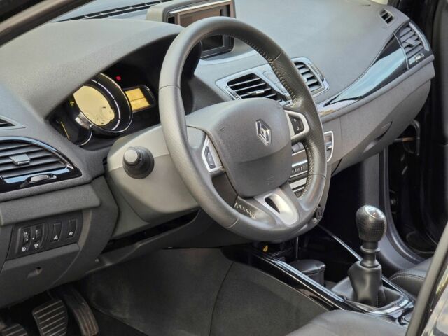 Чорний Рено Меган, об'ємом двигуна 1.5 л та пробігом 238 тис. км за 8900 $, фото 21 на Automoto.ua