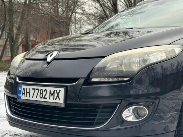 Черный Рено Меган, объемом двигателя 1.5 л и пробегом 280 тыс. км за 6899 $, фото 1 на Automoto.ua