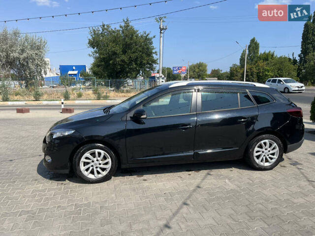 Черный Рено Меган, объемом двигателя 1.5 л и пробегом 240 тыс. км за 8100 $, фото 5 на Automoto.ua
