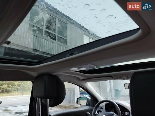 Черный Рено Меган, объемом двигателя 1.46 л и пробегом 230 тыс. км за 8500 $, фото 13 на Automoto.ua