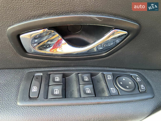 Черный Рено Меган, объемом двигателя 1.5 л и пробегом 313 тыс. км за 7699 $, фото 10 на Automoto.ua