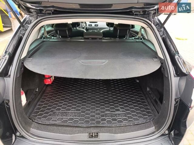 Черный Рено Меган, объемом двигателя 1.46 л и пробегом 258 тыс. км за 8100 $, фото 15 на Automoto.ua