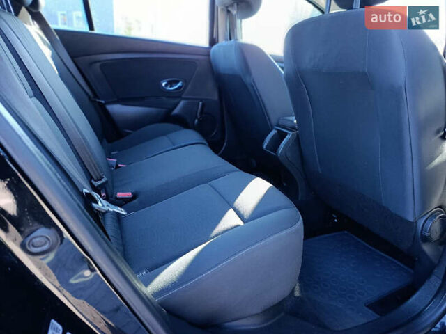 Чорний Рено Меган, об'ємом двигуна 1.6 л та пробігом 183 тис. км за 7500 $, фото 26 на Automoto.ua