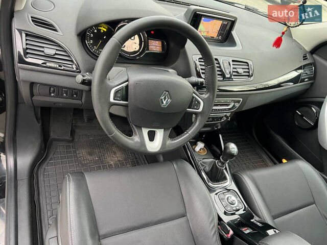Черный Рено Меган, объемом двигателя 1.46 л и пробегом 216 тыс. км за 8500 $, фото 21 на Automoto.ua