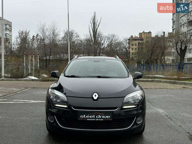 Черный Рено Меган, объемом двигателя 1.5 л и пробегом 216 тыс. км за 8399 $, фото 1 на Automoto.ua
