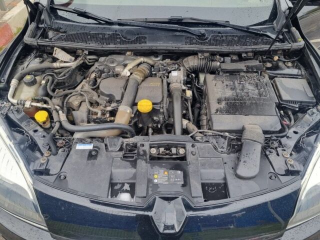 Черный Рено Меган, объемом двигателя 1.5 л и пробегом 269 тыс. км за 8600 $, фото 19 на Automoto.ua