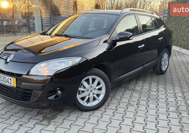 Черный Рено Меган, объемом двигателя 1.6 л и пробегом 199 тыс. км за 7900 $, фото 35 на Automoto.ua