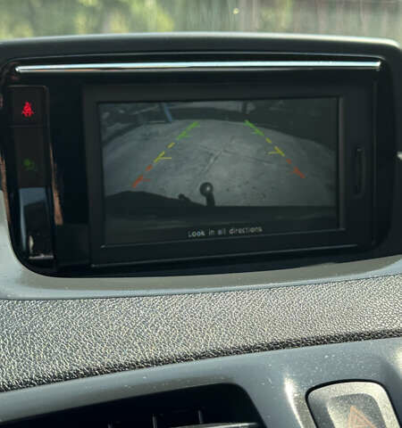 Черный Рено Меган, объемом двигателя 1.5 л и пробегом 210 тыс. км за 9400 $, фото 45 на Automoto.ua