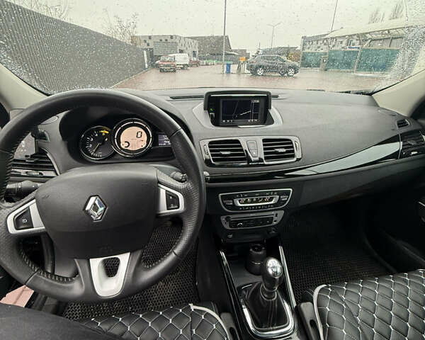 Чорний Рено Меган, об'ємом двигуна 1.5 л та пробігом 230 тис. км за 7900 $, фото 13 на Automoto.ua