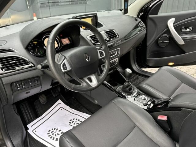 Черный Рено Меган, объемом двигателя 1.5 л и пробегом 217 тыс. км за 8750 $, фото 10 на Automoto.ua