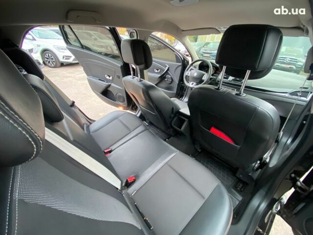 Чорний Рено Меган, об'ємом двигуна 1.5 л та пробігом 269 тис. км за 9390 $, фото 27 на Automoto.ua