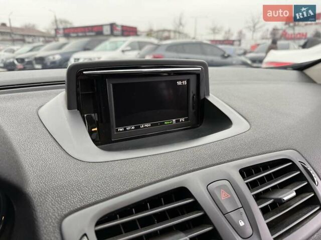 Черный Рено Меган, объемом двигателя 1.5 л и пробегом 290 тыс. км за 8700 $, фото 19 на Automoto.ua