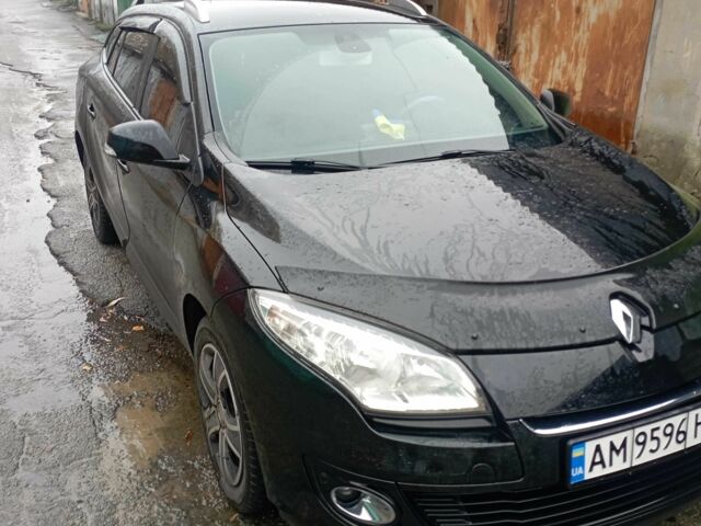 Черный Рено Меган, объемом двигателя 1.5 л и пробегом 260 тыс. км за 7711 $, фото 7 на Automoto.ua