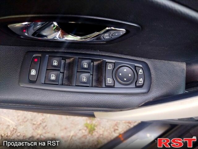 Черный Рено Меган, объемом двигателя 1.6 л и пробегом 230 тыс. км за 8600 $, фото 8 на Automoto.ua