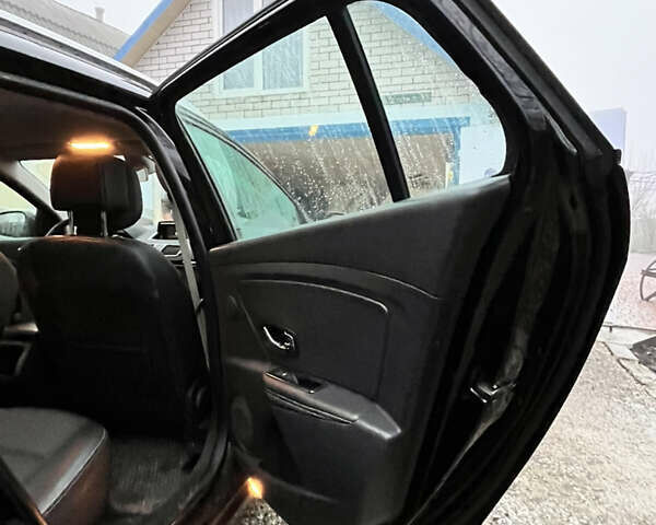 Черный Рено Меган, объемом двигателя 1.5 л и пробегом 297 тыс. км за 8100 $, фото 9 на Automoto.ua