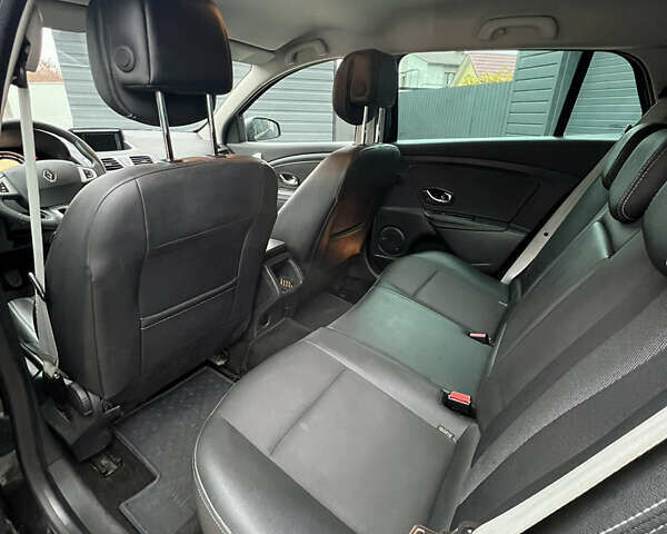 Черный Рено Меган, объемом двигателя 1.46 л и пробегом 239 тыс. км за 8500 $, фото 22 на Automoto.ua