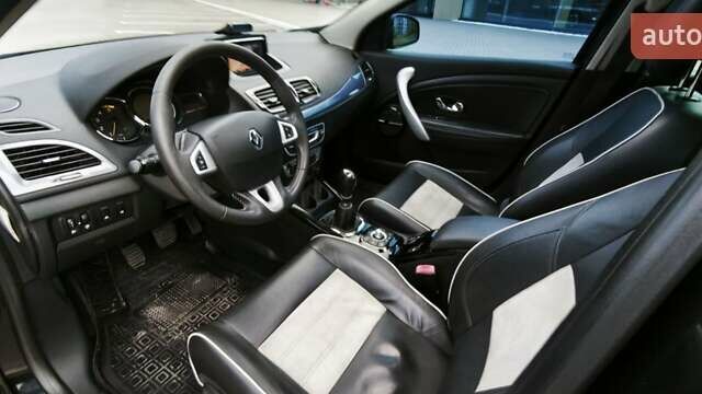 Рено Меган 2012 у Полтаві на Automoto.ua Чорний Рено Меган, об'ємом двигуна 1.5 л та пробігом 324 тис. км за 8500 $, фото 11 на Automoto.ua