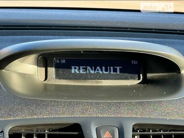 Черный Рено Меган, объемом двигателя 1.2 л и пробегом 250 тыс. км за 6000 $, фото 23 на Automoto.ua