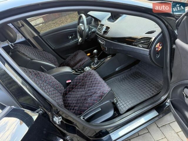 Чорний Рено Меган, об'ємом двигуна 1.46 л та пробігом 287 тис. км за 8200 $, фото 15 на Automoto.ua