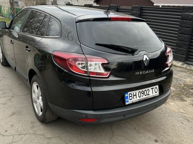 Чорний Рено Меган, об'ємом двигуна 1.5 л та пробігом 207 тис. км за 7699 $, фото 4 на Automoto.ua