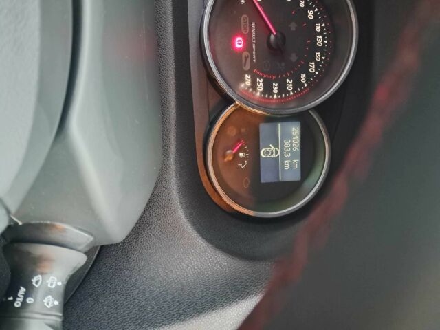 Чорний Рено Меган, об'ємом двигуна 1.5 л та пробігом 251 тис. км за 8300 $, фото 5 на Automoto.ua