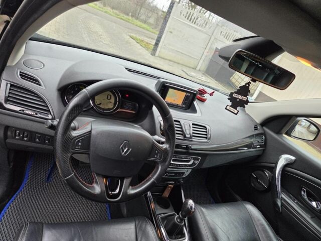 Черный Рено Меган, объемом двигателя 1.5 л и пробегом 197 тыс. км за 8000 $, фото 6 на Automoto.ua