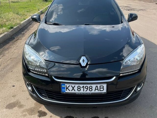Черный Рено Меган, объемом двигателя 1.46 л и пробегом 225 тыс. км за 9200 $, фото 4 на Automoto.ua