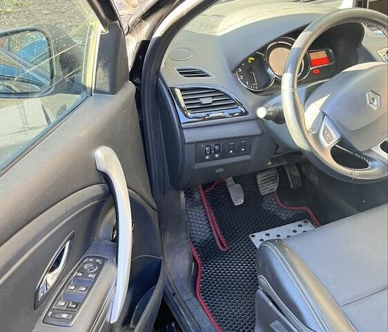 Чорний Рено Меган, об'ємом двигуна 1.5 л та пробігом 240 тис. км за 7000 $, фото 5 на Automoto.ua