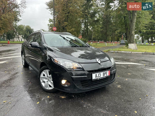 Чорний Рено Меган, об'ємом двигуна 1.6 л та пробігом 190 тис. км за 7450 $, фото 42 на Automoto.ua
