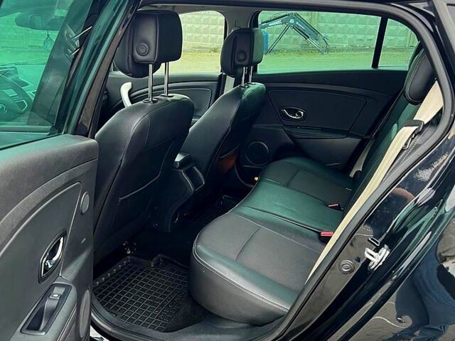 Черный Рено Меган, объемом двигателя 1.5 л и пробегом 216 тыс. км за 8300 $, фото 2 на Automoto.ua