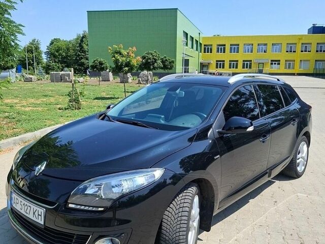 Черный Рено Меган, объемом двигателя 1.46 л и пробегом 300 тыс. км за 8100 $, фото 8 на Automoto.ua