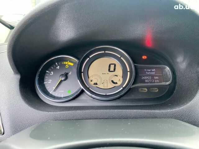 Чорний Рено Меган, об'ємом двигуна 1.5 л та пробігом 269 тис. км за 9390 $, фото 32 на Automoto.ua