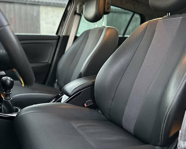 Черный Рено Меган, объемом двигателя 1.5 л и пробегом 270 тыс. км за 8900 $, фото 30 на Automoto.ua