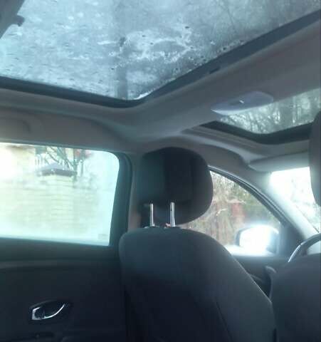 Чорний Рено Меган, об'ємом двигуна 1.6 л та пробігом 174 тис. км за 7800 $, фото 9 на Automoto.ua