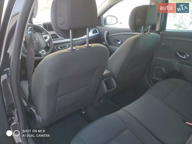 Чорний Рено Меган, об'ємом двигуна 1.5 л та пробігом 257 тис. км за 8300 $, фото 9 на Automoto.ua