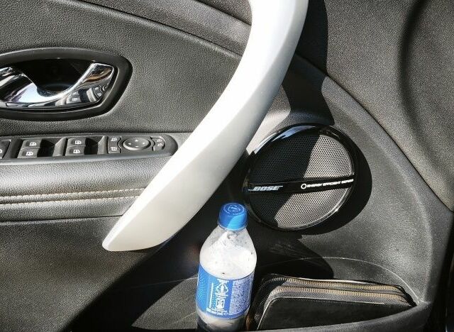 Черный Рено Меган, объемом двигателя 1.5 л и пробегом 254 тыс. км за 9100 $, фото 7 на Automoto.ua