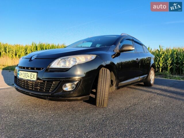 Черный Рено Меган, объемом двигателя 1.46 л и пробегом 150 тыс. км за 7500 $, фото 14 на Automoto.ua