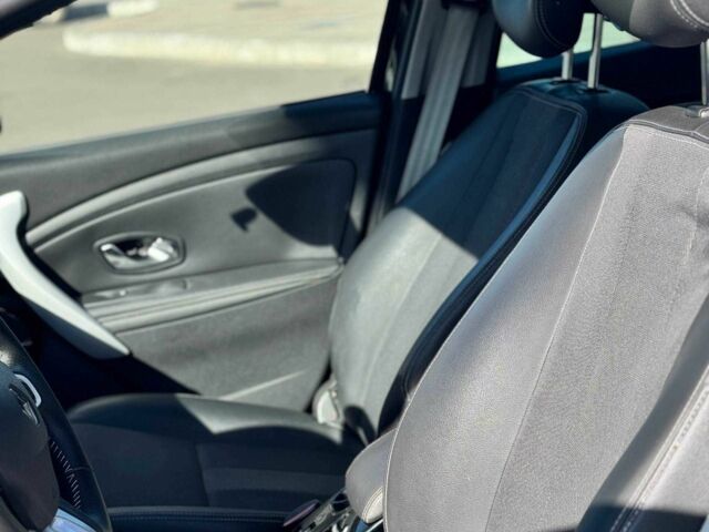 Чорний Рено Меган, об'ємом двигуна 1.5 л та пробігом 188 тис. км за 7999 $, фото 13 на Automoto.ua