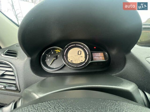 Черный Рено Меган, объемом двигателя 1.46 л и пробегом 230 тыс. км за 7399 $, фото 24 на Automoto.ua