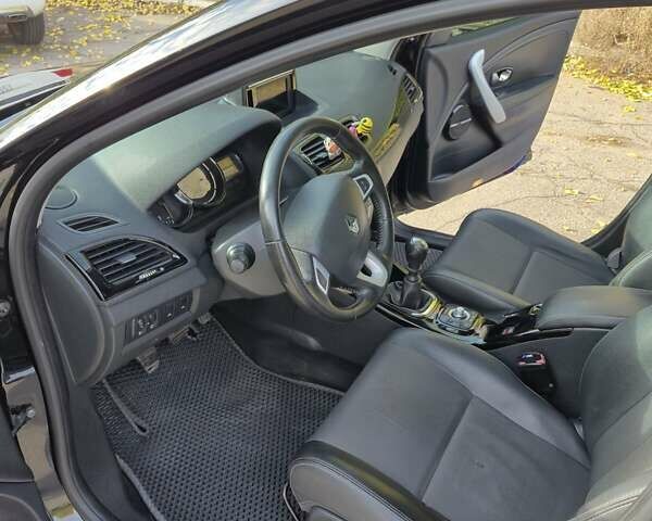 Черный Рено Меган, объемом двигателя 1.46 л и пробегом 270 тыс. км за 8600 $, фото 12 на Automoto.ua