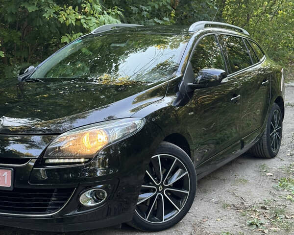 Черный Рено Меган, объемом двигателя 1.6 л и пробегом 244 тыс. км за 8700 $, фото 2 на Automoto.ua